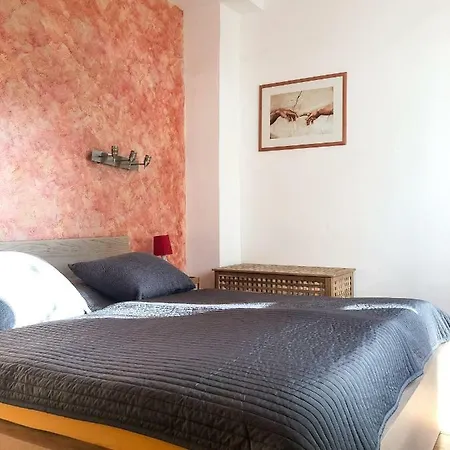 Ferienwohnung Am Schloß Eller - Karlsruher Strasse * Düsseldorf