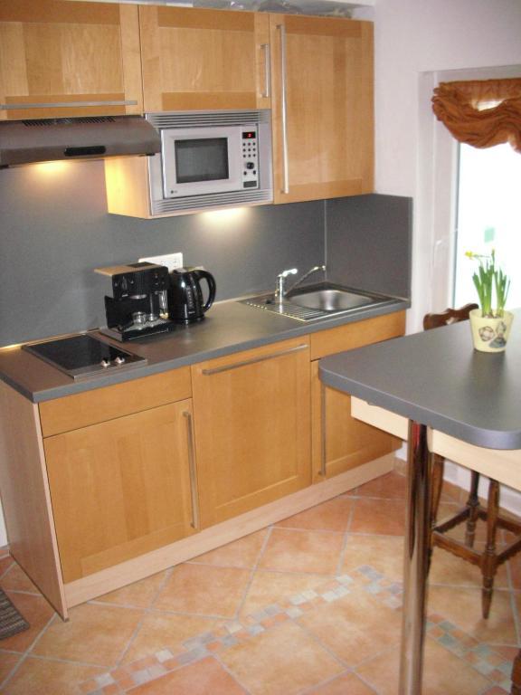 Ferienwohnung Am Schloß Eller - Karlsruher Strasse * Düsseldorf